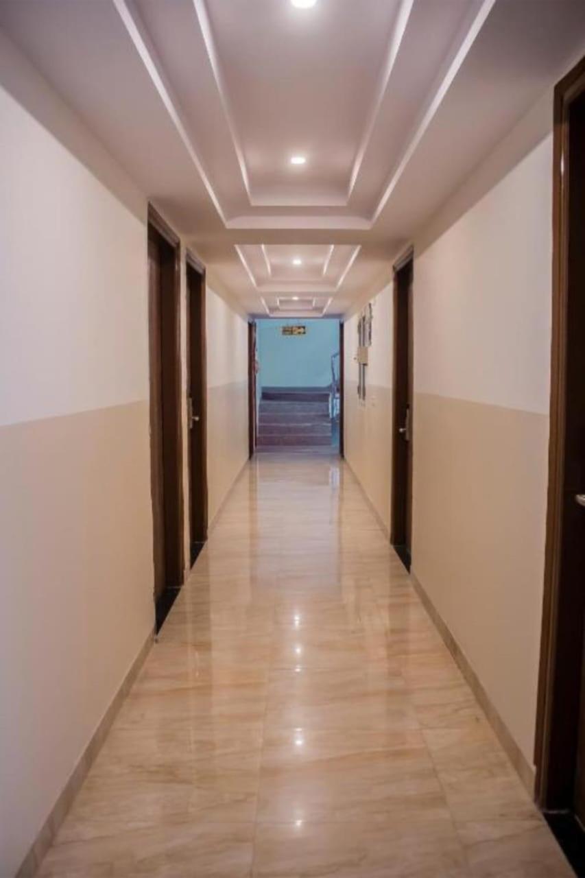 Hotel Airport Inn Near Delhi Airport 新德里 外观 照片